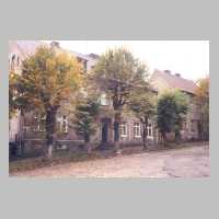 105-1463 In Tapiau im Herbst 2002 auf dem Weg zum Lovis- Corinth-Haus (Foto Kenzler).jpg